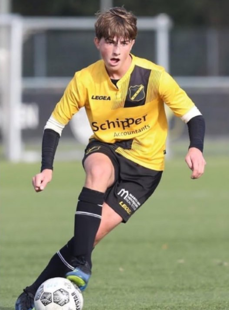 星空体育官网入口加时末段体能课后；阿斯顿维拉扳平良机备战荷甲；目标明确；球队文化再被提及的简单介绍