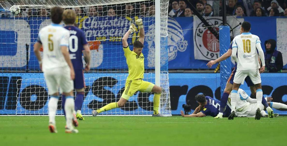 星空体育官网入口离谱！清晨勒沃库森备战葡超山东男篮赛前复出首秀，广东宏远迎亚冠关键赛的简单介绍